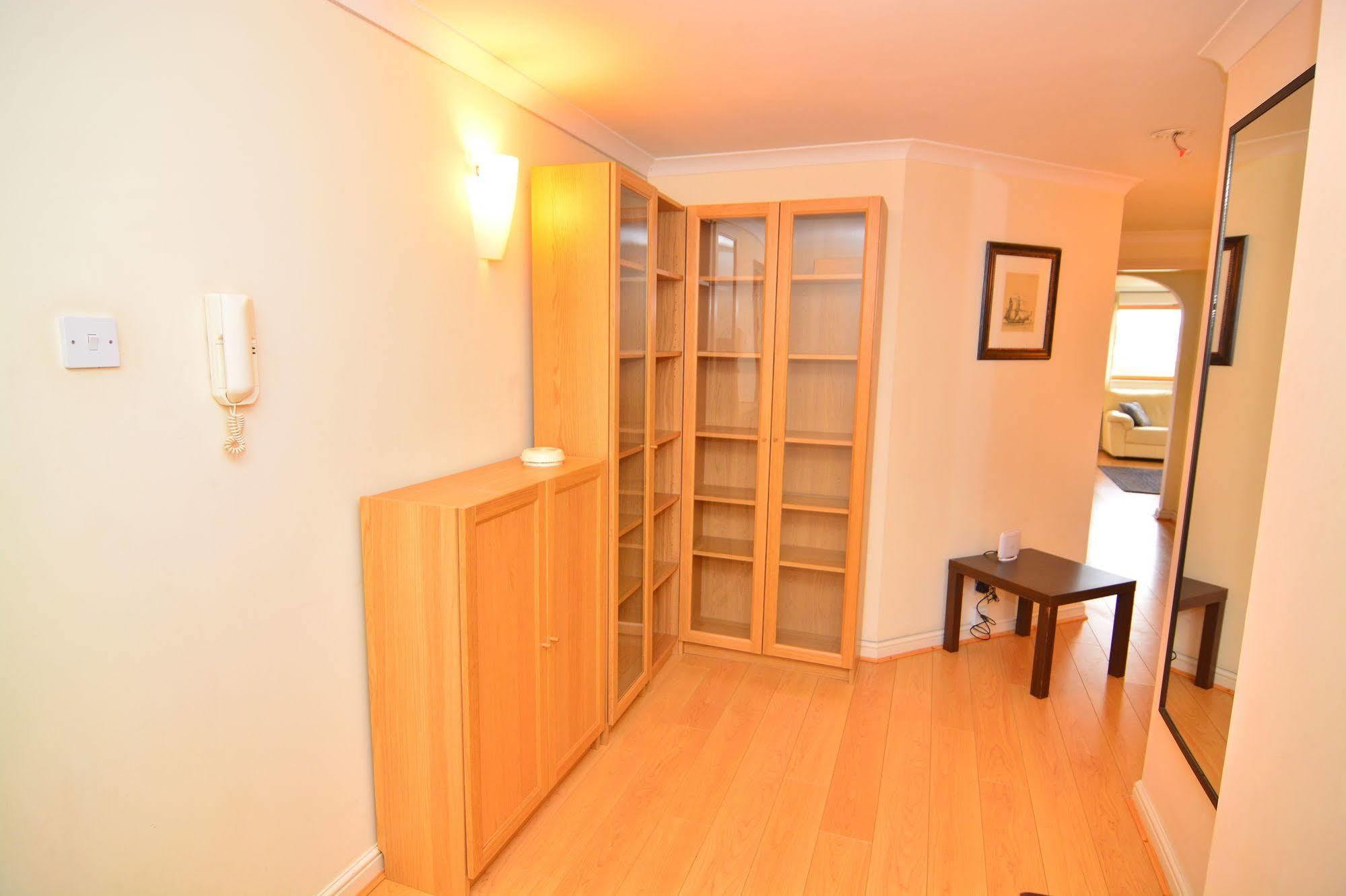 Apartment Wharf - Meridian Place 바킹 외부 사진
